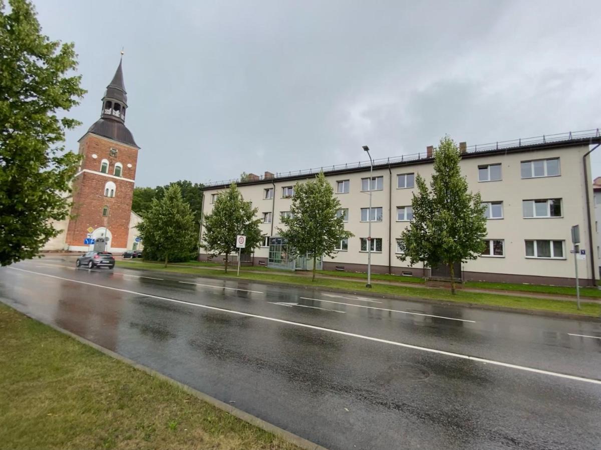 Rigas Ielas Apartamenti 1 Lejlighed Valmiera Eksteriør billede